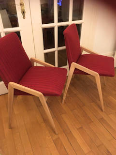 Paire de chaises de salon ou salle à manger, rénovées, structure bois, pieds compas, tissu haut de gamme, prix à l’unité.