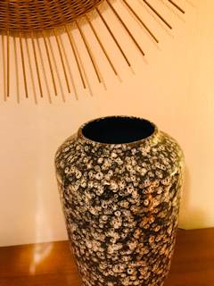 Grand vase en céramique émaillée, made in west Germany, dimensions : H 38cm, diamètre max 21cm.
