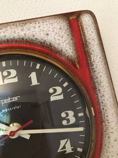Horloge murale Peter, en céramique, made in Germany, 70’, en parfait état de fonctionnement, mécanisme horloge à quartz.