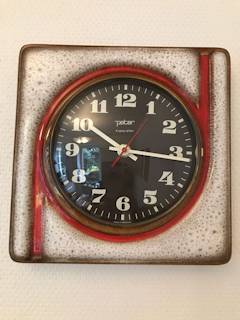 Horloge murale Peter, en céramique, made in Germany, 70’, en parfait état de fonctionnement, mécanisme horloge à quartz.