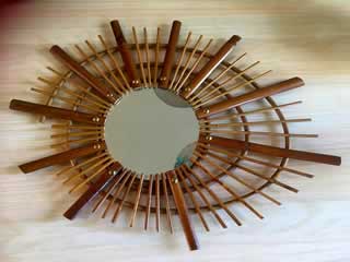 Miroir rotin à l'effigie de l'ORTF.