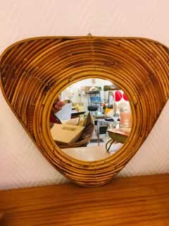 Miroir bambou triangulaire, année 50', H 37cm, l 37cm.