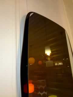 Miroir à forme libre, années 60, L 750 cm, l 310 cm.